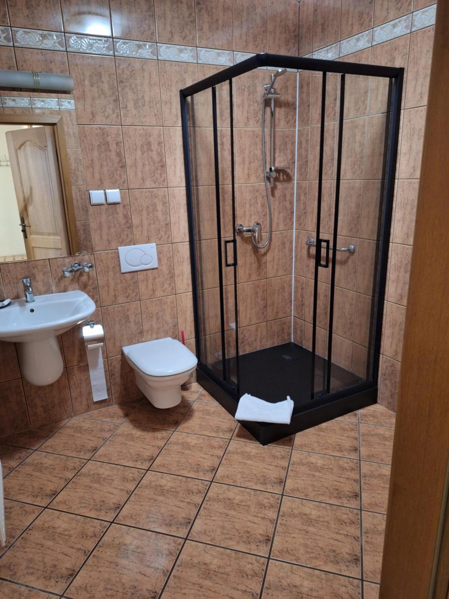Hotel Malwa Острув-Велькопольски Экстерьер фото