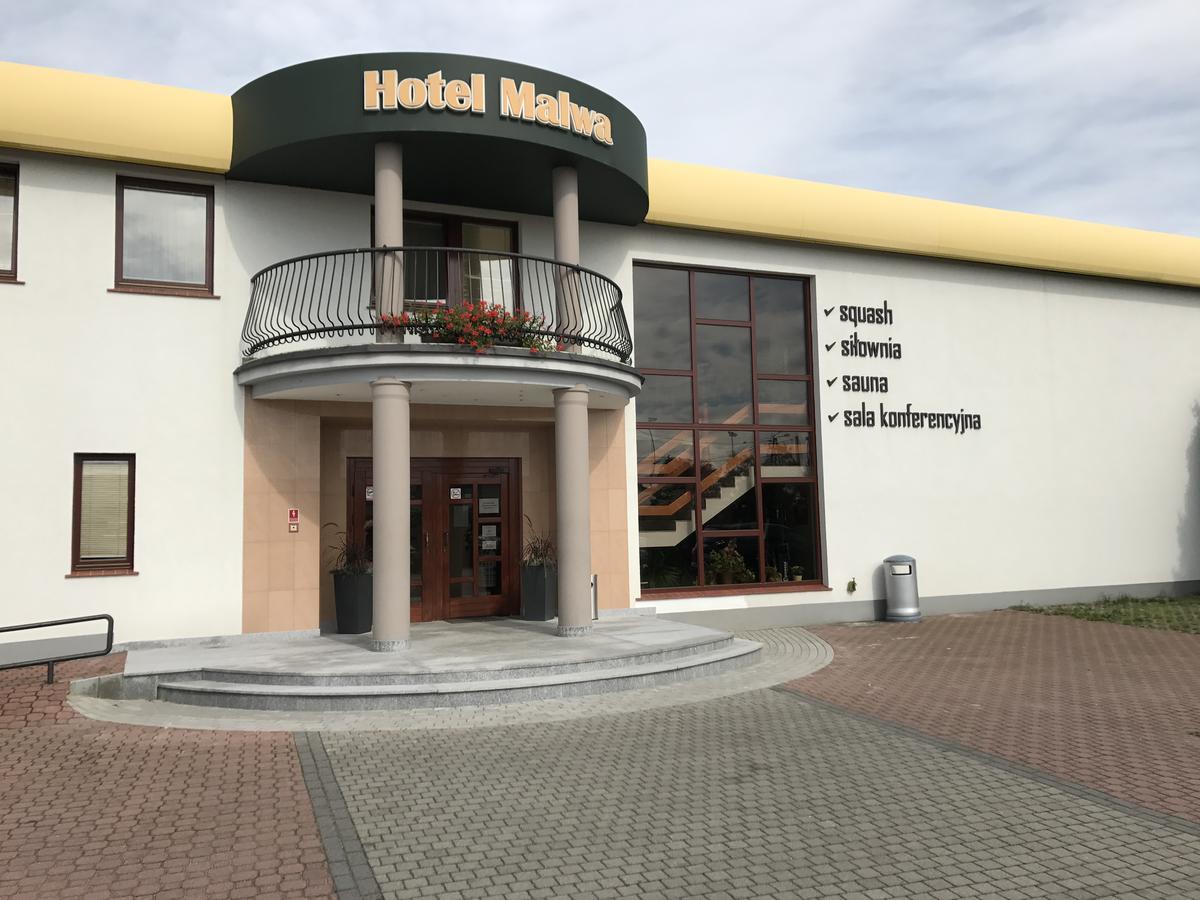Hotel Malwa Острув-Велькопольски Экстерьер фото